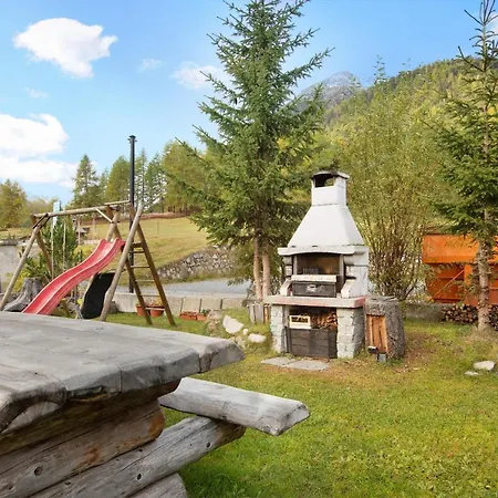 Aris Canton Apartment Livigno